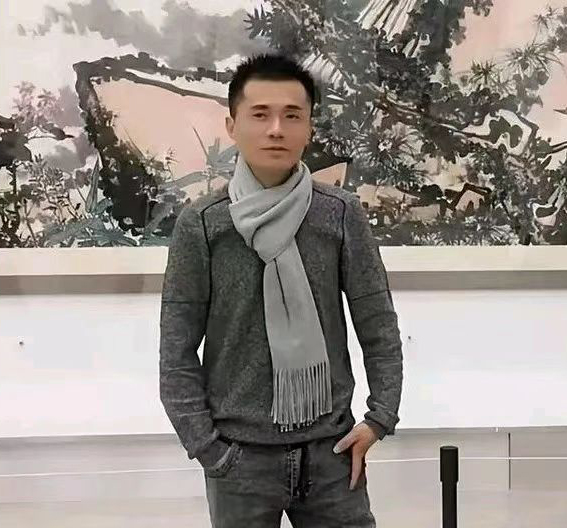 田晓峰